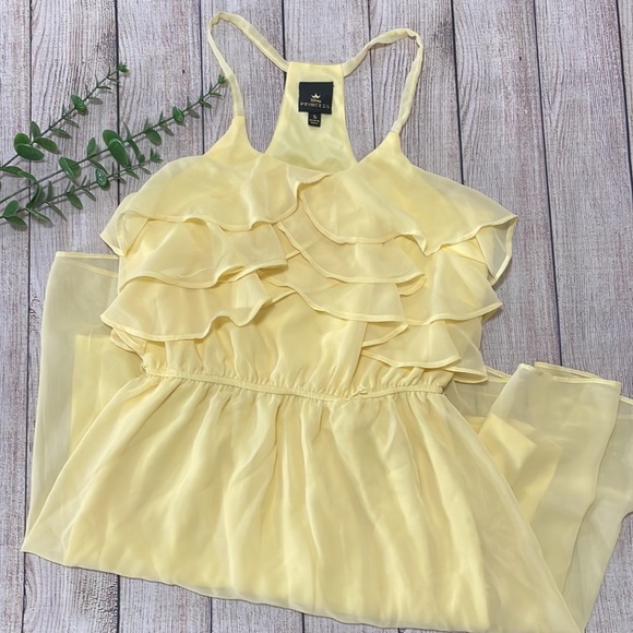 🌸 Clearance! 🌸 Yellow Ruffle Top Mini Dress Size S - Picture 2 of 9